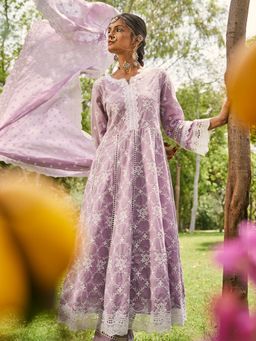 Heeposh - Schiffli Embroidered Kurta with Dupatta & Pant (Set of 3)