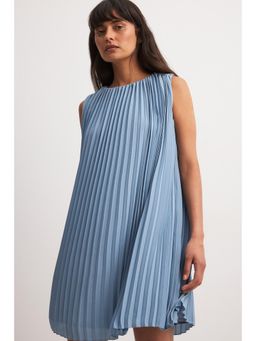 NA-KD - Sleeveless Plisse Mini Dress-Blue