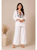 White color option, Currently selected