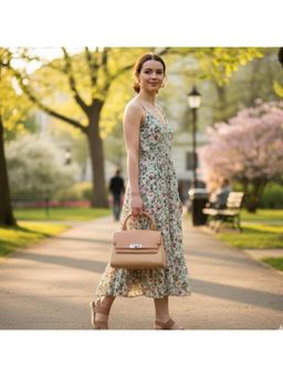 TEXTILE AND BEYOND - Sophisticated Blush Pink Multi Compartment Handbag