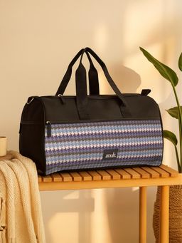Zouk - Bombay Houndstooth Duffle Bag with Detachable Strap