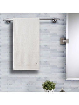 Maspar - Colorart 550GSM Embedded Stripe Solid Cream Bath Towel