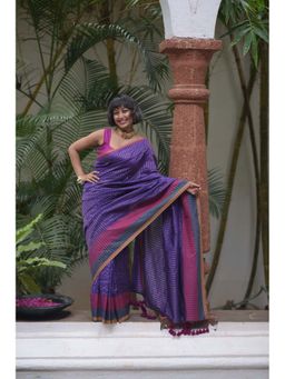 Suta - Women's Blue Woven Saree Without Blouse