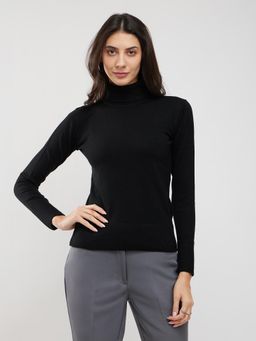 FableStreet - Black Livsoft Turtle Neck Sweater