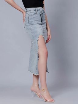 ANNY - High-Rise Slit Frayed Denim Skirt