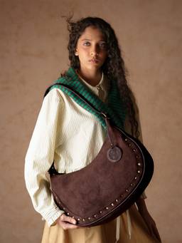 Theater - Women'S Dakota Brown Shoulder Bag (L)