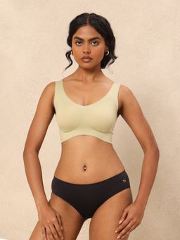 Krvvy - Black Low Waist Seamless Mid Coverage Ventilation Holes Bikini Panty