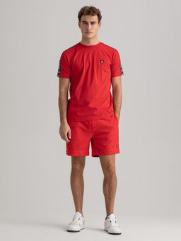 GANT - Men Red Solid Regular Crew T-shirt