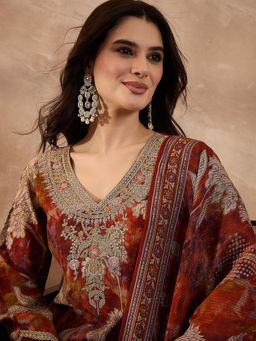 Vaamsi - Brown Embroidered Three Fourth Sleeves Kurta Pant with Dupatta