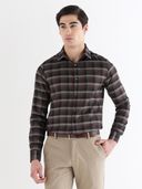Brown color option