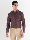 Maroon color option, Currently selected