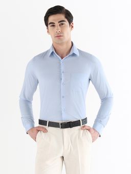 Subtract - Men Blue Slim Fit Extra Soft Solid Formal Shirt