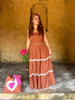 That Romeo - Brown Bandhani Smocked Dress