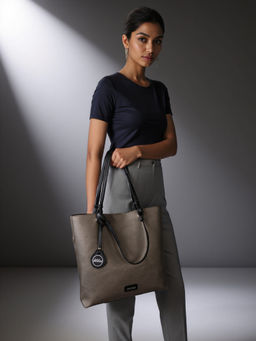 Toteteca - Grey Solid Pu Shoulder Bag