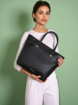 Toteteca - Black Solid Pu Shoulder Bag