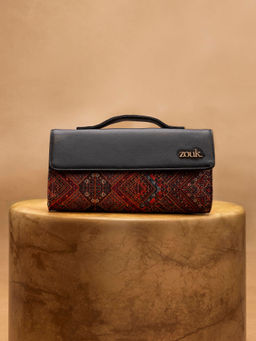 Zouk - Multi-Color Printed Jute Clutch and Detachable Strap