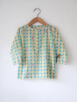 Love the world today - Rasa Green Monstera Print Full Sleeve Cotton Kurta