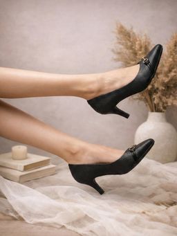 MODARE - Women Black Pointed Toe Pumps