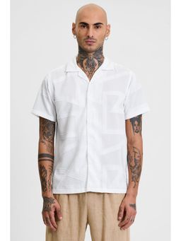 Snitch - White Textured Half Sleeves Boxy Casual Shirt for Men