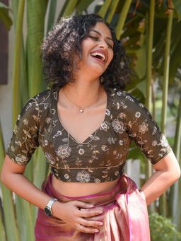 Suta - Women Floral Sequined Work Stitched Blouse