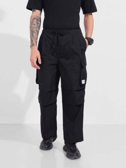 The Indian Garage Co - Men Straight Fit Leg Solid Mid-Rise Cargo