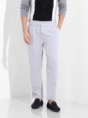 Off White color option, Currently selected