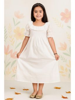 Miyo - Girls Off White Ruffled Smocked Dress