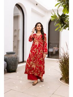 Nehamta - Women Red German Rayon Kurta and Palazzo
