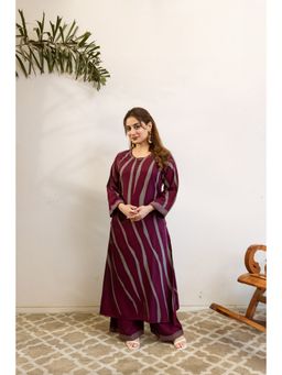 Nehamta - Women Wine German Rayon Kurta and Palazzo