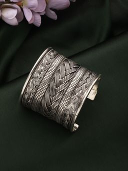 Aatmana - Women Silver Plated & Textured Oxidised Cuff Bracelet