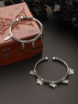 Aatmana - Set Of 2 Silver Toned Silver Plated Oxidised Tribal Leaf & Butterfly Charm Bracelet