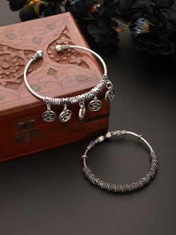 Aatmana - Set Of 2 Oxidised German Silver Plated Textured & Om Cuff Bracelet