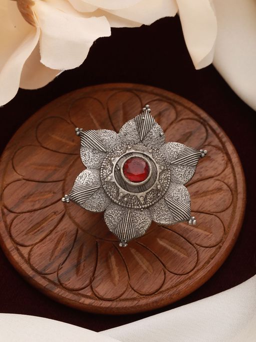 Aatmana Oxidised Silver Toned & Red Stone Studded Adjustable Finger Ring