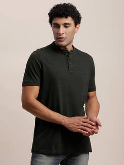 Turtle - Men Dark Green Solid Cotton Stretch T-Shirt