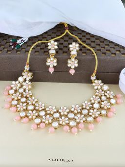 I Jewels - Peach Gold Plated Traditional Kundan Bridal Choker Necklace Jewellery Set