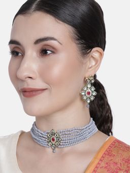 I Jewels - Grey Gold Plated Traditional Glided Kundan and Beads Choker Necklace Set