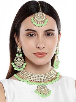 I Jewels - Green Gold Plated Traditional Kundan and Pearl Choker Necklace Jewellery Set