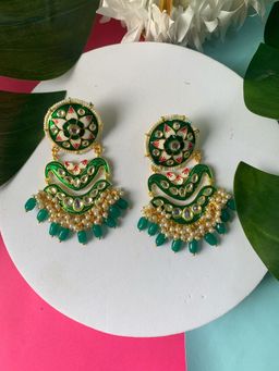 I Jewels - Gold Plated Traditional Handcrafted Meenakari Pearl Kundan Beaded Earring -E3133G