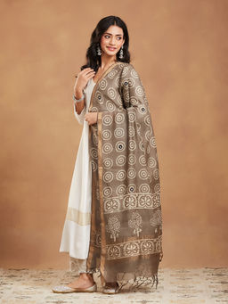 Fabindia - Grey Silk Blend Dabu Printed Dupatta