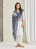 Navy Blue color option, Currently selected