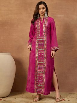 INDDUS - Women Ethnic Motifs Thread and Sequinned Embroidered Ethnic Dress