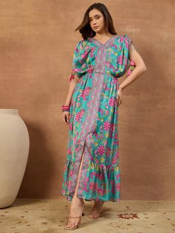 INDDUS - Women Floral Printed and Pleated Ethnic Inner With Dress