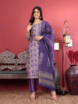 LAASYNA - Purple Floral Printed Beads and Stones Chanderi Silk Kurta With Pant & Dupatta
