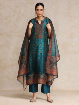 LAASYNA - Women Printed Regular Chanderi Silk Kurta With Pant & Dupatta