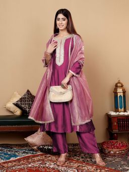 LAASYNA - Yoke Design Regular Sequinned Kurta With Pant & Dupatta