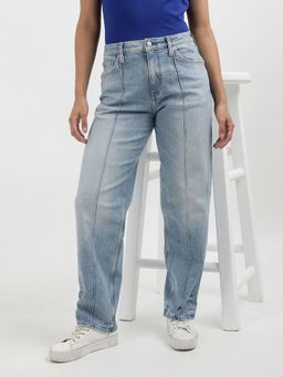 Calvin Klein - Light-Wash Straight Fit High Rise Blue Jeans