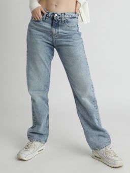 Calvin Klein - Light-Wash Straight Fit Mid Rise Blue Jeans