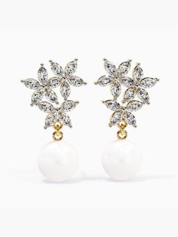 Valanova - Hallmarked 18K Yellow Gold and Certified Lab Grown Diamond 2.86Cts Earrings