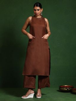 Varanga - Women Round Neck Sleeveless Kurta with Palazzo (Set of 2)