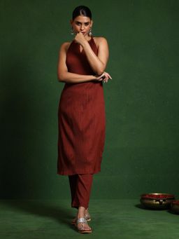 Varanga - Women Brown Halter Neck Straight Kurta with Pant (Set of 2)